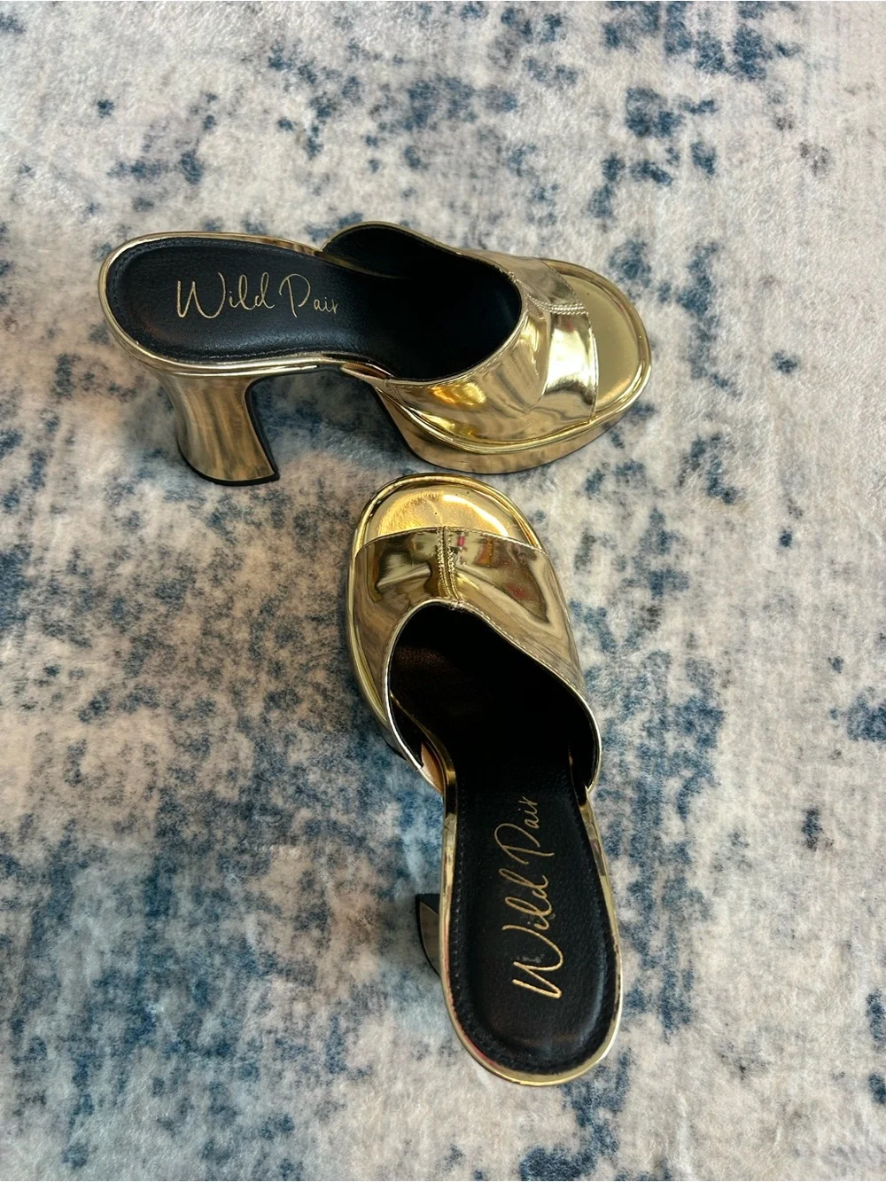 Wild Pair • Metallic Gold Open-Toe Slip-On Mules • 7